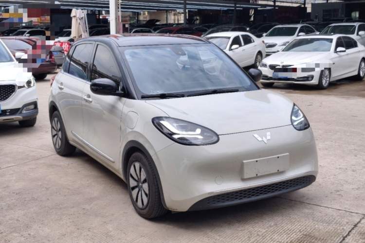 Used Wuling Bingo 2023 333 km Lingxi Connected Version Exterior 2
