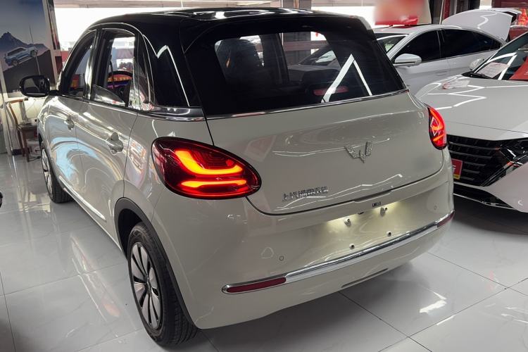 Used Wuling Bingo 2023 410 km Lingxi Deluxe Edition Exterior 3