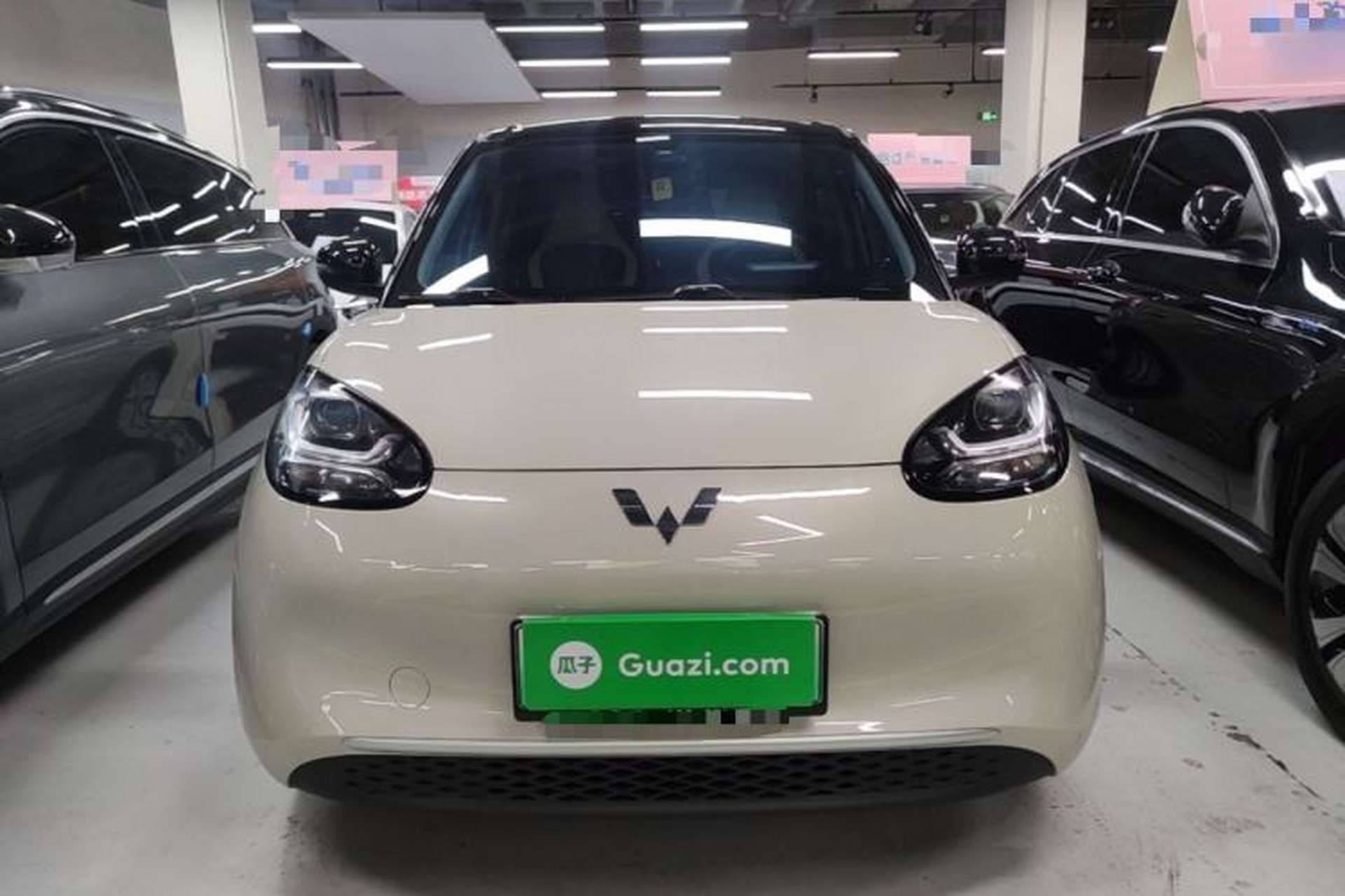 Used Wuling Bingo 2023 203km Light Edition Front