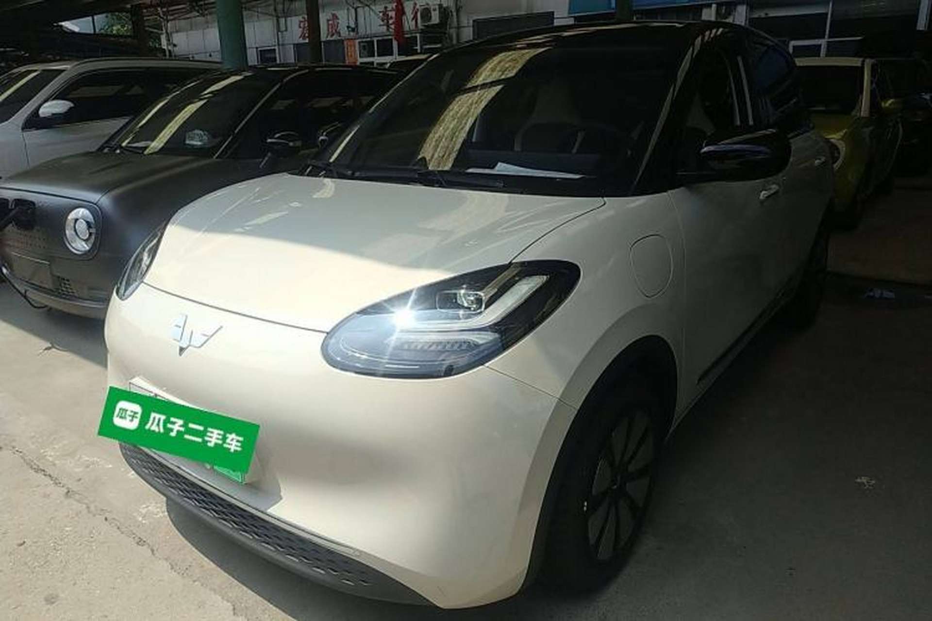Used Wuling Bingo 2023 333 km Lingxi Connected+ Version Front Left 45 Deg