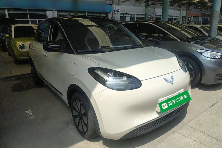 Used Wuling Bingo 2023 333 km Lingxi Connected+ Version Front Right 45 Deg