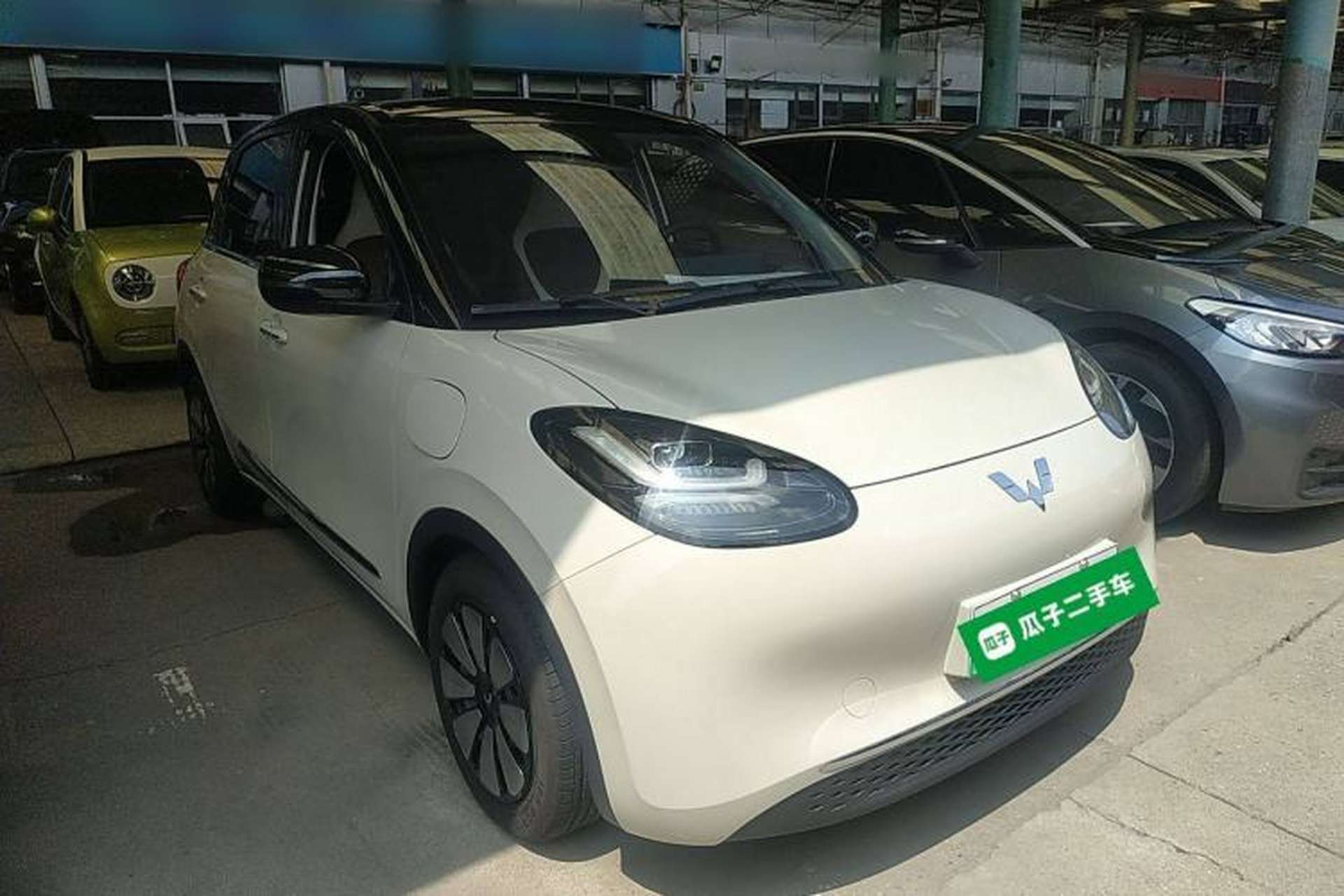 Used Wuling Bingo 2023 333 km Lingxi Connected+ Version Front Right 45 Deg