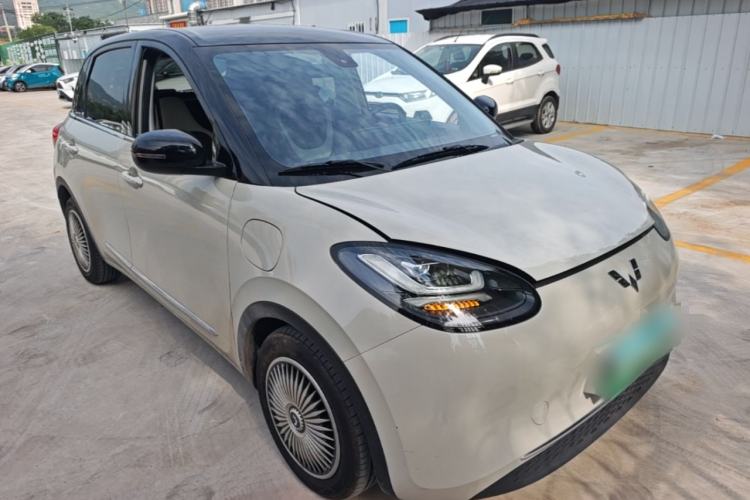 Used Wuling Bingo 2023 333km Enjoy+ Version Front Right 45 Deg