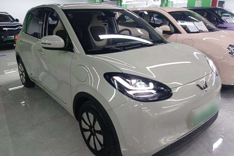 Used Wuling Bingo 2023 333 km Lingxi Connected+ Version Front Right 45 Deg