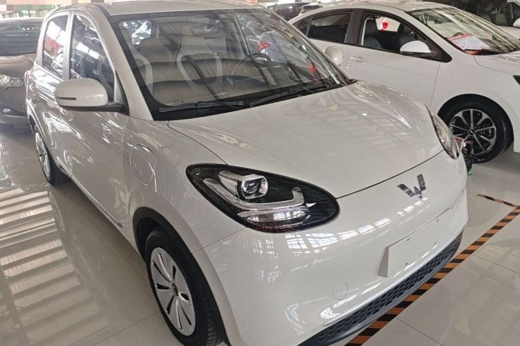 Used Wuling Bingo 2023 333 km Fast-Share Version Front Right 45 Deg