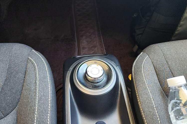 Used Wuling Bingo 2023 333 km Fast-Share Version Gear Lever