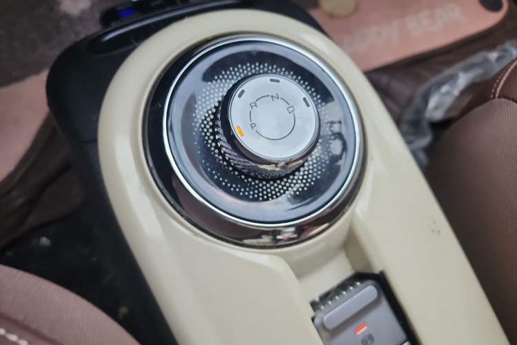 Used Wuling Bingo 2023 333 km Lingxi Connected+ Version Gear Lever