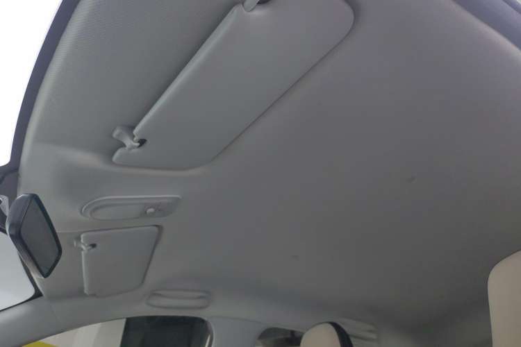 Used Wuling Bingo 2023 203km Light Edition Headliner