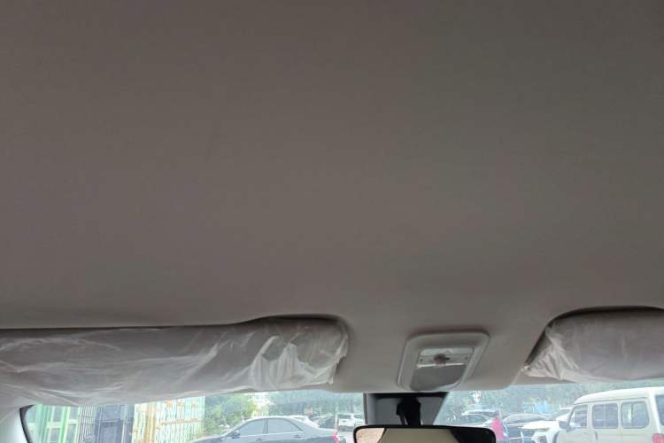 Used Wuling Bingo 2023 333km Enjoy+ Version Headliner