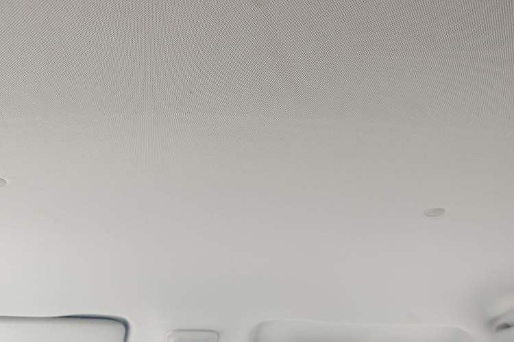 Used Wuling Bingo 2023 333 km Enjoyment Version Headliner