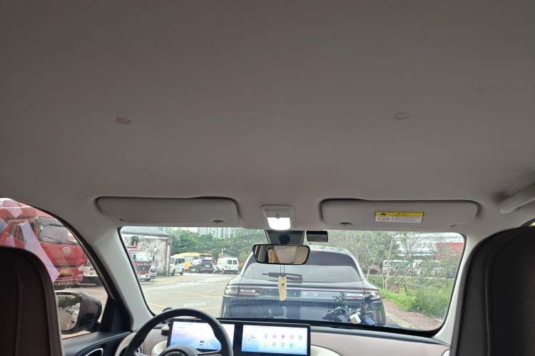Used Wuling Bingo 2023 333 km Lingxi Connected+ Version Headliner
