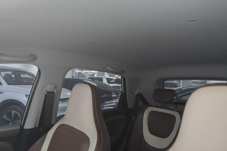 Used Wuling Bingo 2023 333 km Fast-Share Version Headliner