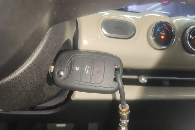 Used Wuling Bingo 2023 333 km Fast-Share Version Interior 1