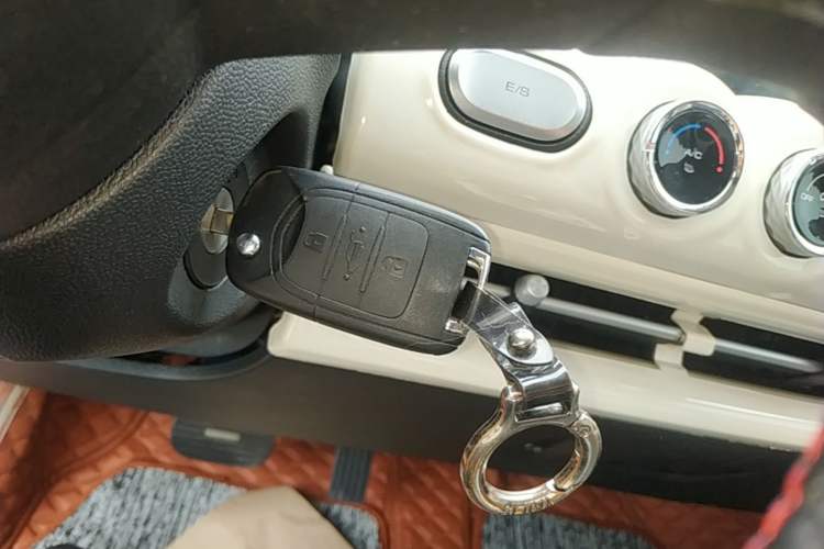Used Wuling Bingo 2023 203km Light Edition Interior 1