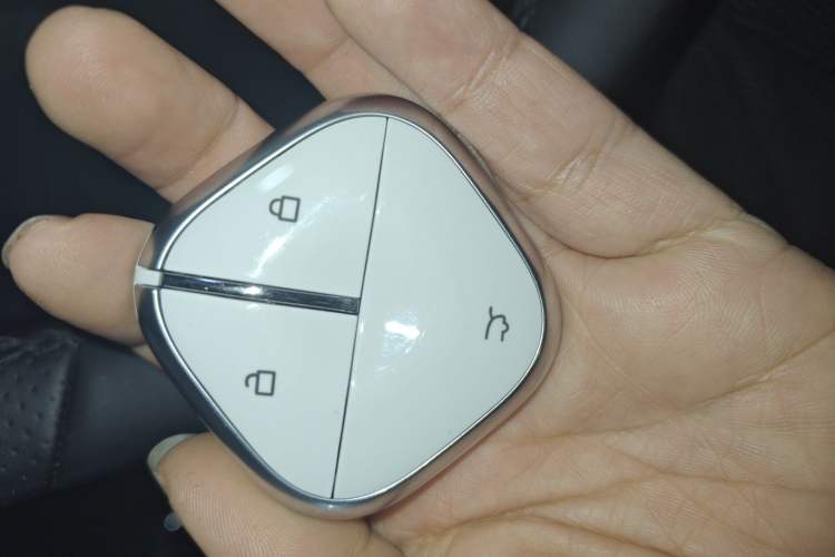 Used Wuling Bingo 2023 333 km Fast-Share Version Interior 1