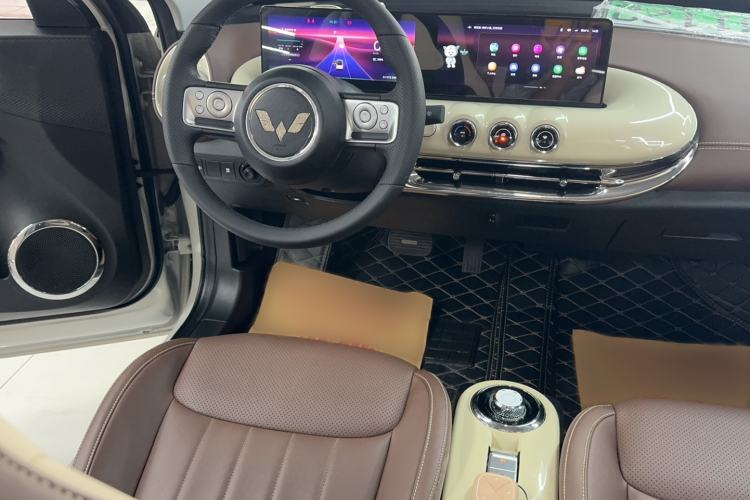 Used Wuling Bingo 2023 410 km Lingxi Deluxe Edition Interior 2