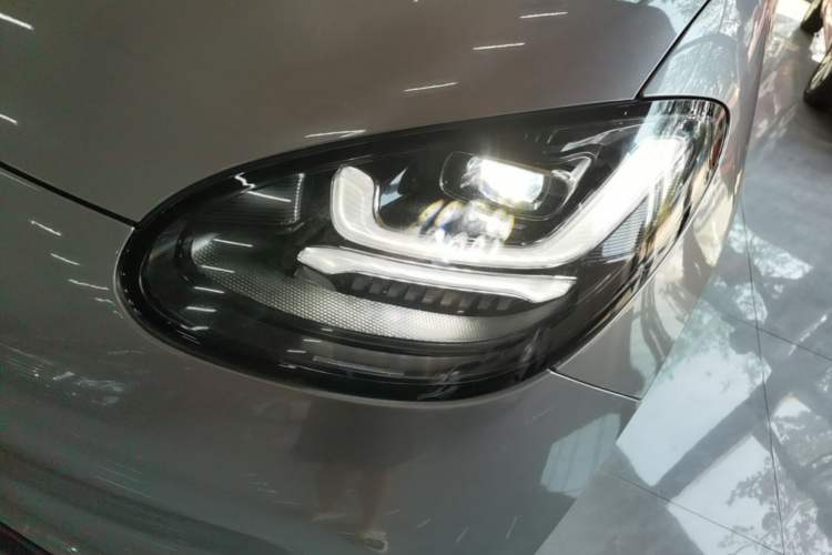 Used Wuling Bingo 2023 333 km Enjoyment Version Left Front Headlight