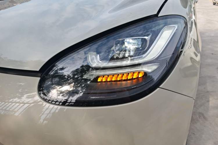 Used Wuling Bingo 2023 333km Enjoy+ Version Left Front Headlight