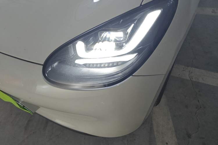 Used Wuling Bingo 2023 333 km Fast-Share Version Left Front Headlight