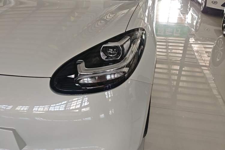 Used Wuling Bingo 2023 333 km Fast-Share Version Left Front Headlight