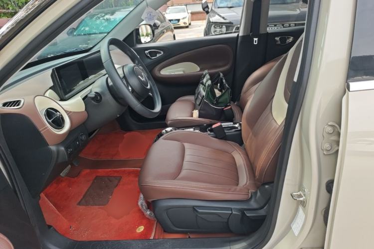 Used Wuling Bingo 2023 333km Enjoy+ Version Left Front Seat