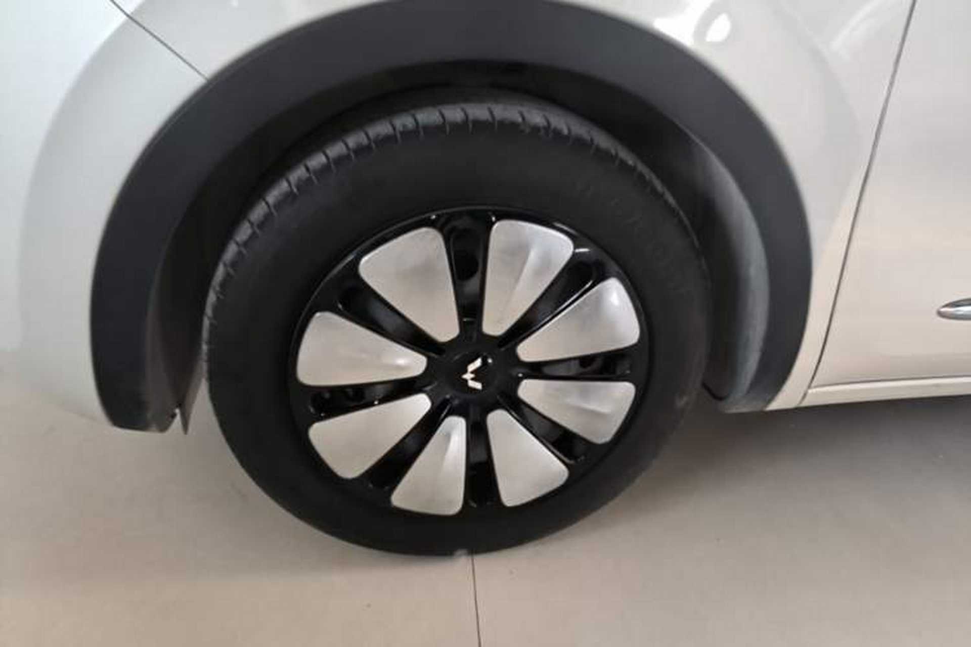 Used Wuling Bingo 2023 333km Enjoy+ Version Left Front Wheel Hub