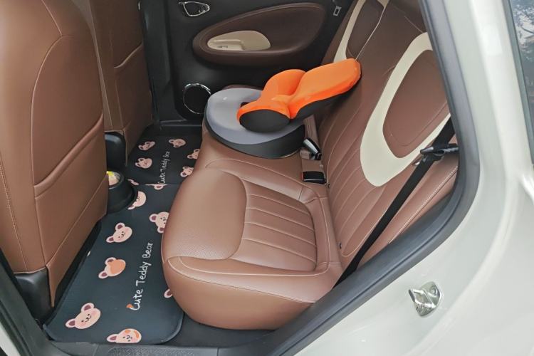 Used Wuling Bingo 2023 333 km Lingxi Connected+ Version Left Rear Seat