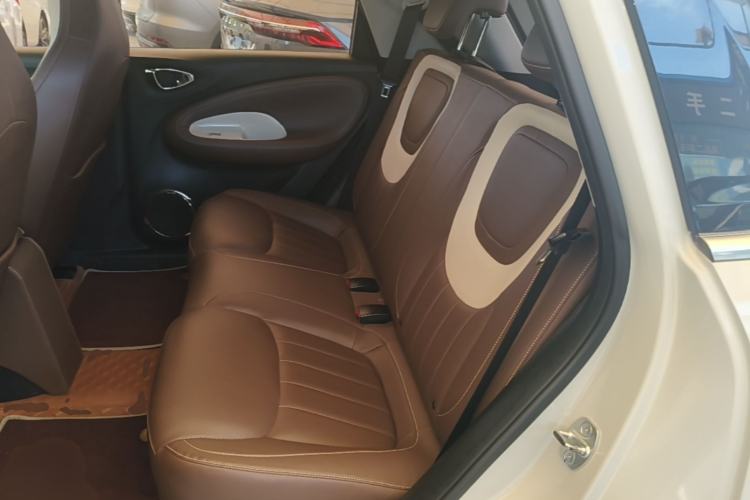 Used Wuling Bingo 2023 333 km Enjoyment Version Left Rear Seat