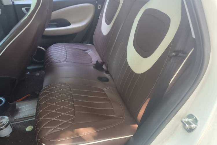 Used Wuling Bingo 2023 203km Light Edition Left Rear Seat