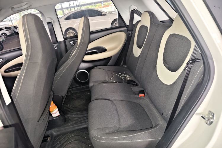 Used Wuling Bingo 2023 333 km Fast-Share Version Left Rear Seat