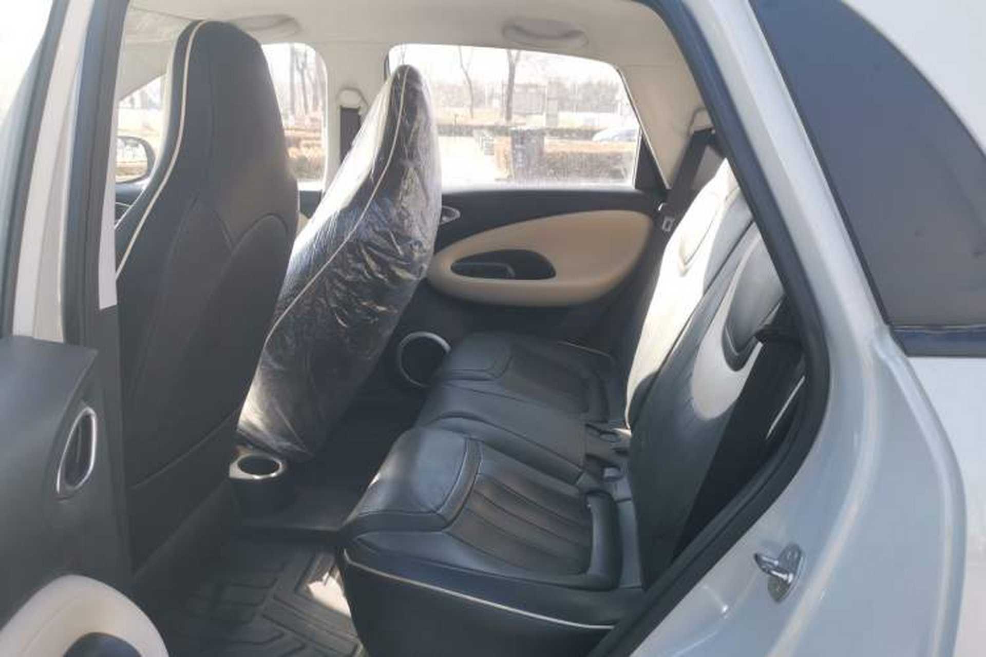 Used Wuling Bingo 2023 203km Light Edition Left Rear Seat