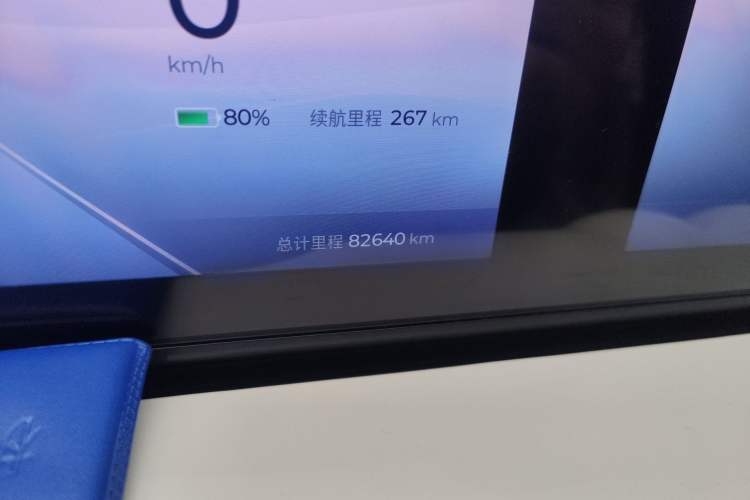 Used Wuling Bingo 2023 333 km Lingxi Connected Version Odometer Close Up