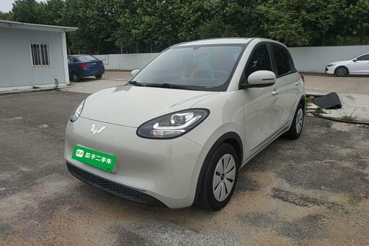 Used Wuling Bingo 2023 203km Light Edition Guazi used car, China used car export, Used car for sale, Used Wuling cars, Cheapest cars for sale, Electric vehicle, New energy car