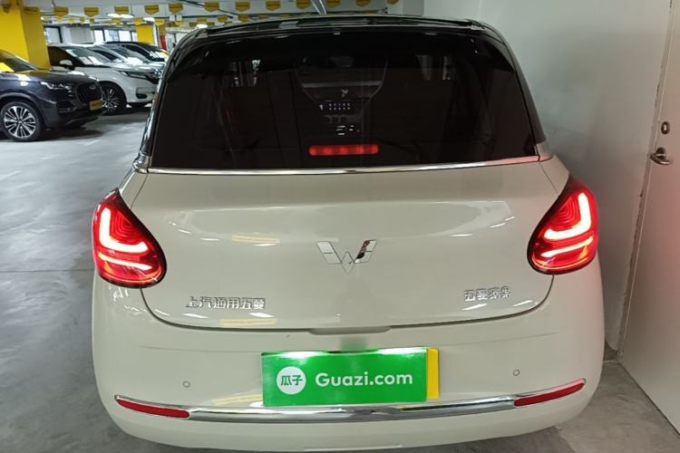Used Wuling Bingo 2023 410 km Lingxi Deluxe Edition Rear