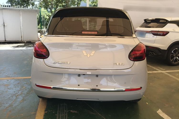 Used Wuling Bingo 2023 333 km Enjoyment Version Rear