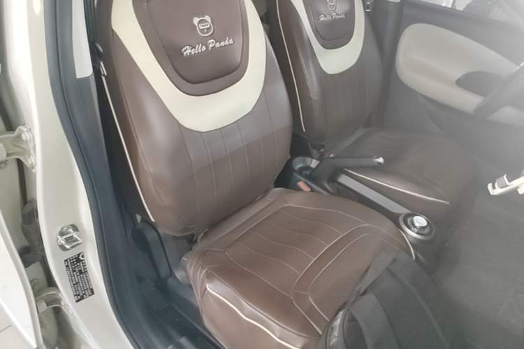 Used Wuling Bingo 2023 333 km Fast-Share Version Right Front Seat