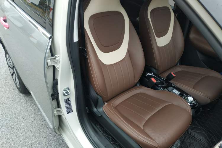 Used Wuling Bingo 2023 333km Enjoy+ Version Right Front Seat