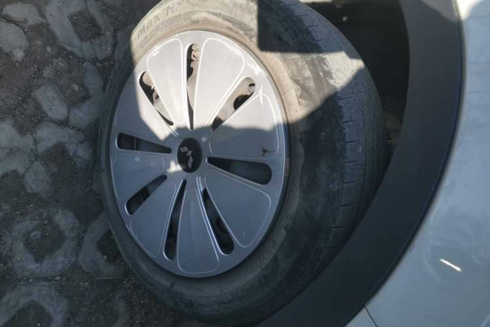 Used Wuling Bingo 2023 203km Light Edition Right Front Wheel Hub
