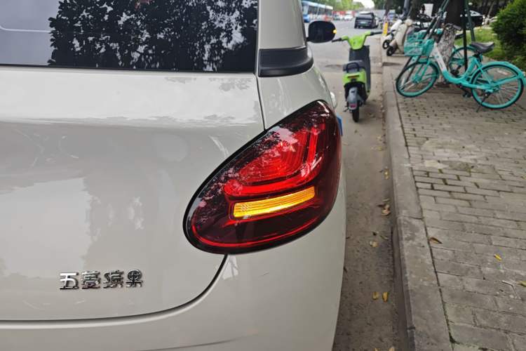 Used Wuling Bingo 2023 333 km Fast-Share Version Right Rear Taillight