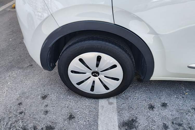 Used Wuling Bingo 2023 333 km Fast-Share Version Right Rear Wheel Hub