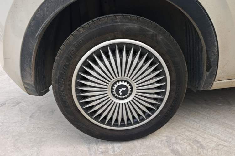Used Wuling Bingo 2023 333km Enjoy+ Version Right Rear Wheel Hub