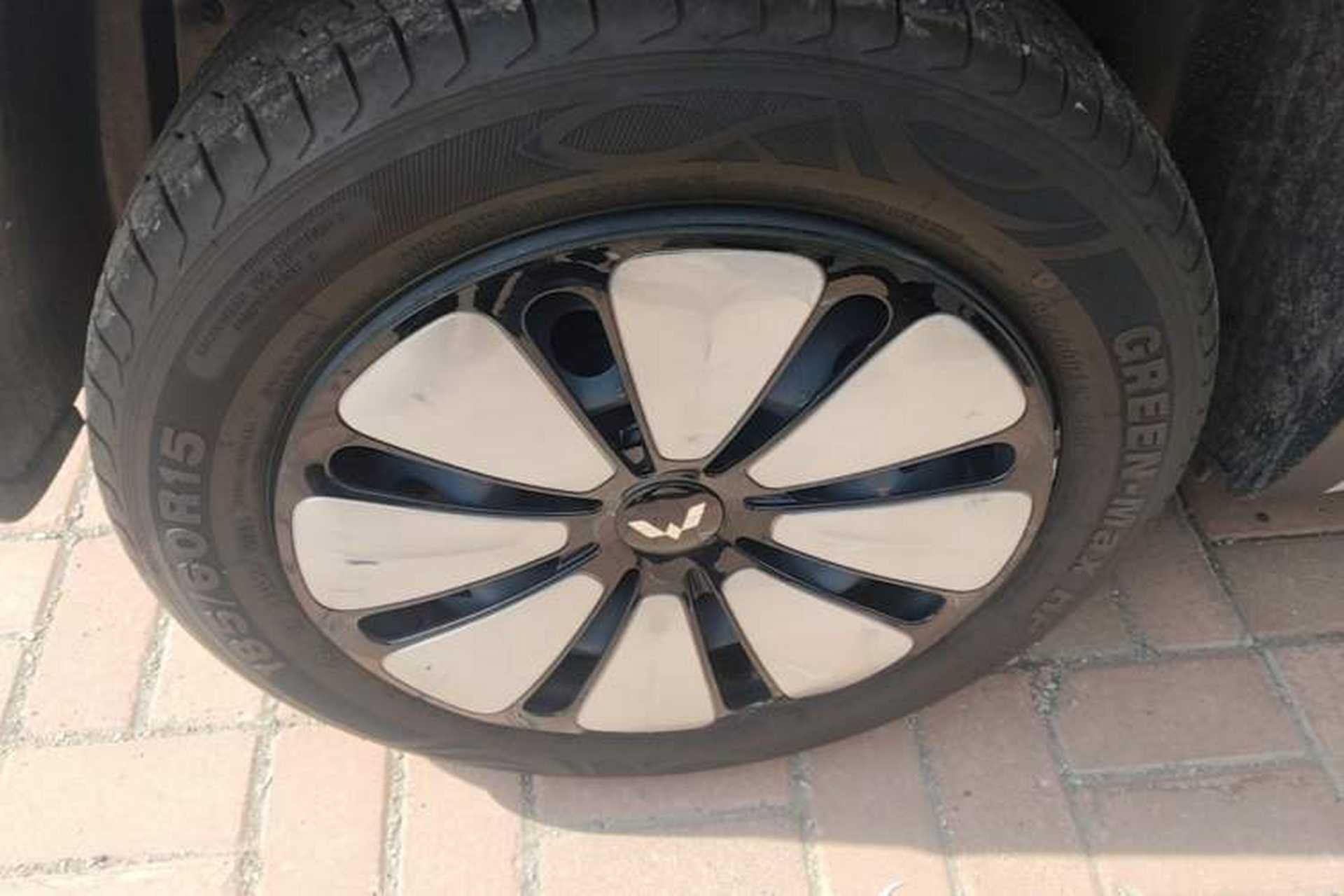 Used Wuling Bingo 2023 333 km Lingxi Connected+ Version Right Rear Wheel Hub
