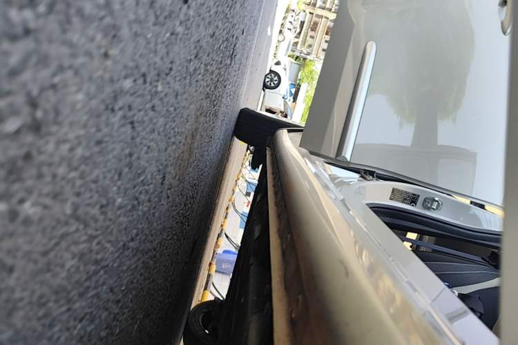 Used Wuling Bingo 2023 333 km Fast-Share Version Right Side Sill