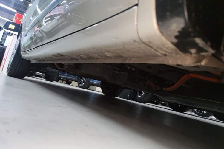 Used Wuling Bingo 2023 203km Light Edition Right Side Sill
