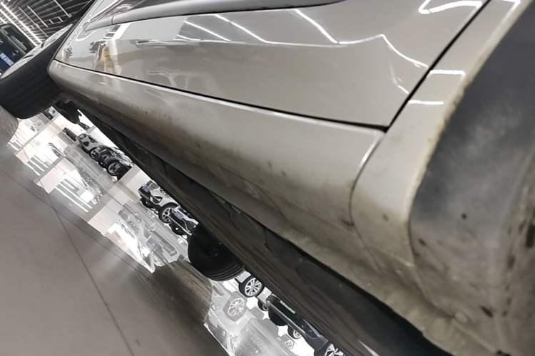 Used Wuling Bingo 2023 333 km Fast-Share Version Right Side Sill