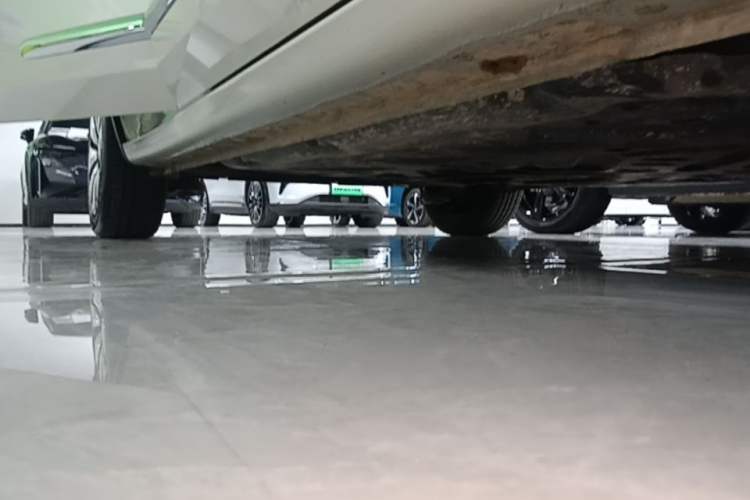Used Wuling Bingo 2023 333 km Lingxi Connected+ Version Right Side Sill