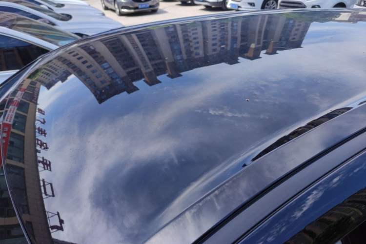 Used Wuling Bingo 2023 333 km Fast-Share Version Roof