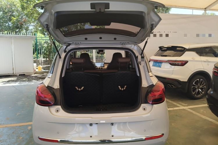 Used Wuling Bingo 2023 333 km Enjoyment Version Trunk