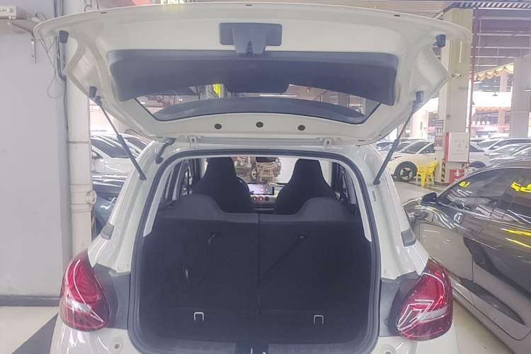 Used Wuling Bingo 2023 333 km Fast-Share Version Trunk