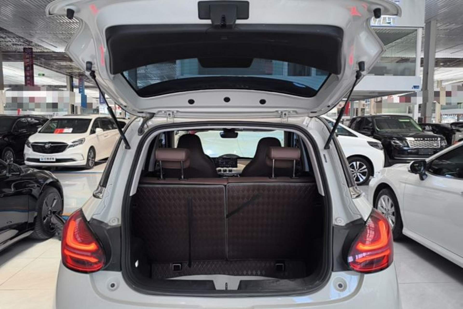 Used Wuling Bingo 2023 333 km Lingxi Connected+ Version Trunk